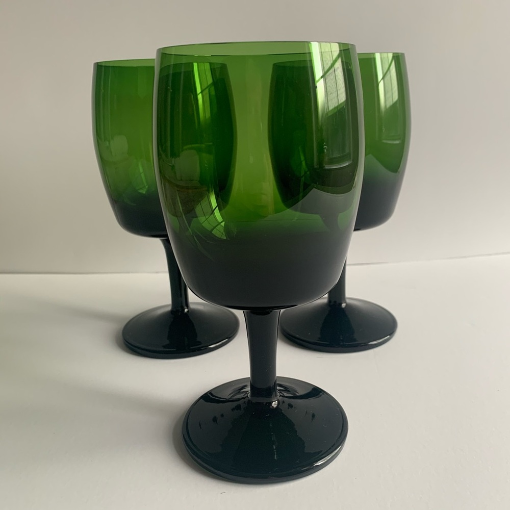 Vintage Boho Green Wine Glasses set of 3